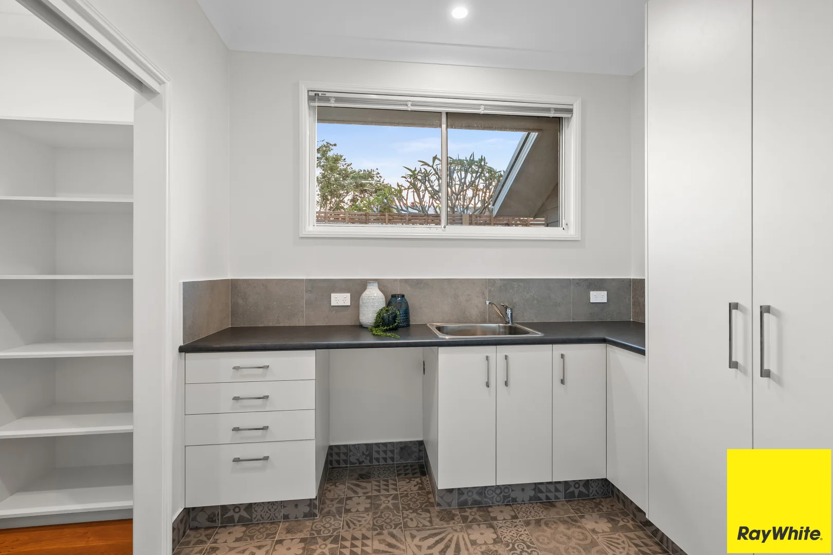 Additional image 11 of 65 Waterview Street, Woy Woy NSW 2256