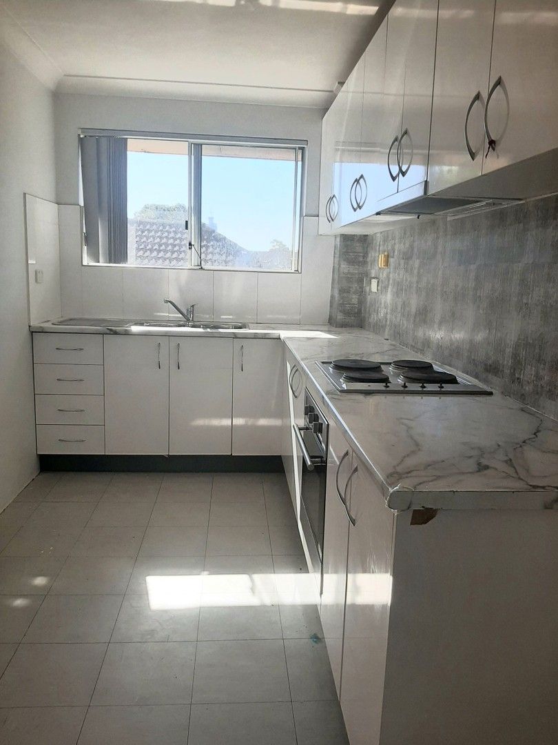 2 bedrooms Apartment / Unit / Flat in 3/65-67 The Avenue GRANVILLE NSW, 2142