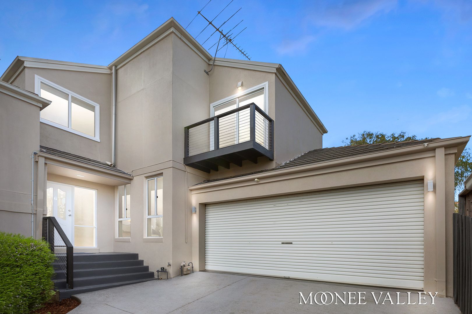 6/9B Weyburn Place, Avondale Heights VIC 3034