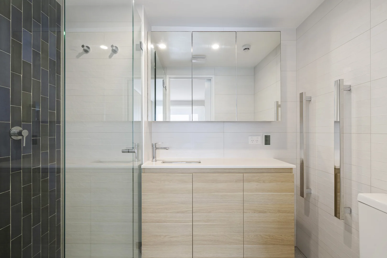 Additional image 11 of 9/2 Lagoon Street, Narrabeen NSW 2101