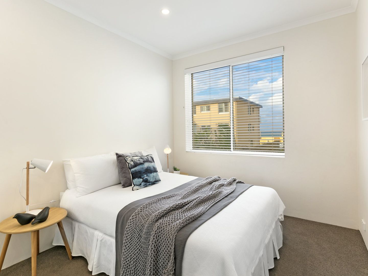 6/50a Carrington Parade, Curl Curl NSW 2096, Image 2