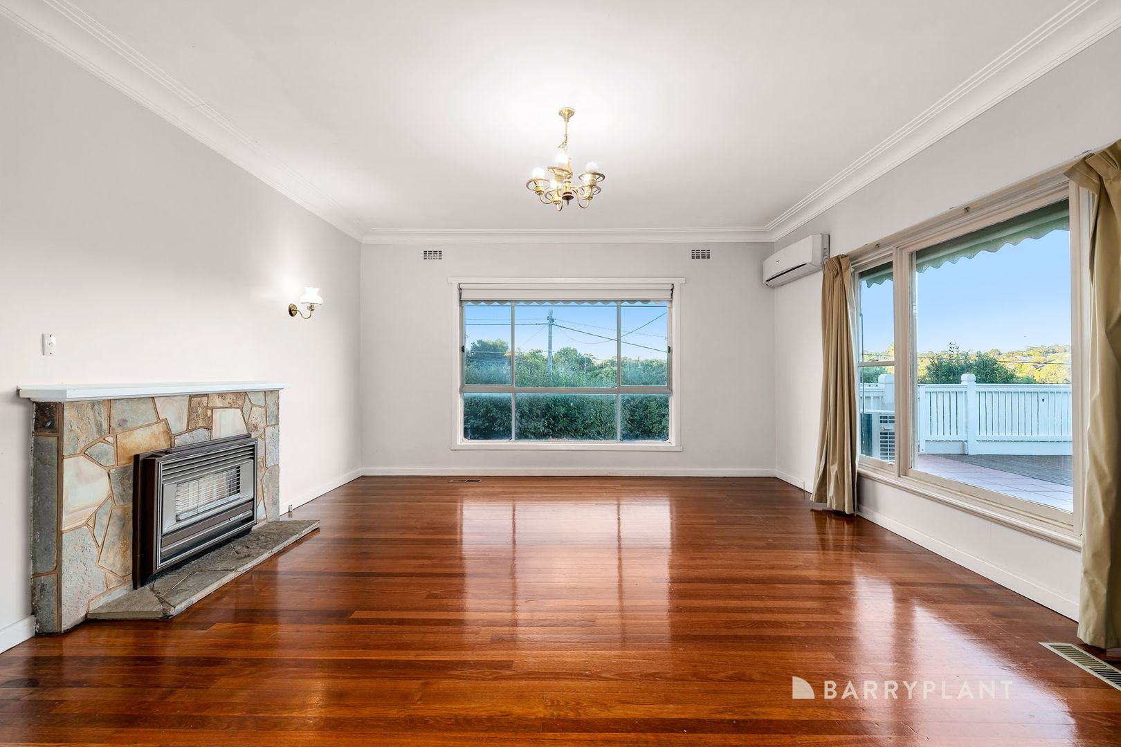 12 Jones Crescent, Rosanna VIC 3084, Image 2