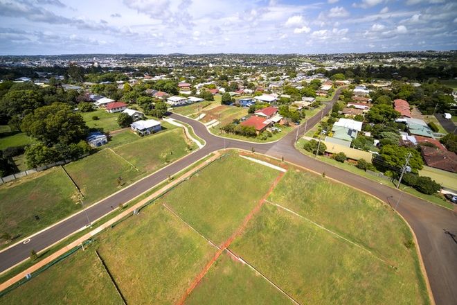 Picture of 9 Ashgrove Terrace, HARLAXTON QLD 4350