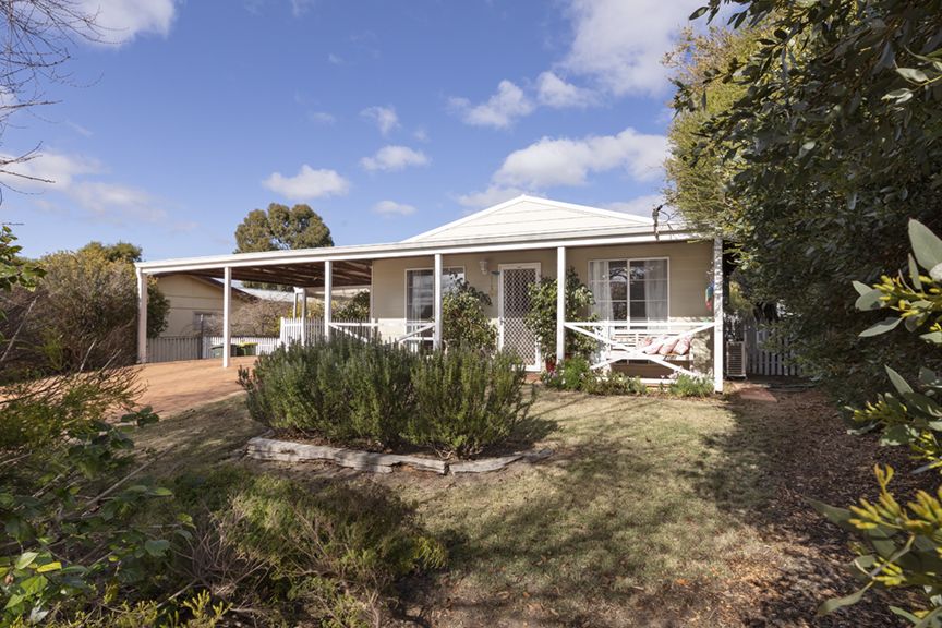 17 Lock Street, Narrogin WA 6312, Image 0