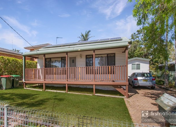 9 Watson Street, Oak Flats NSW 2529