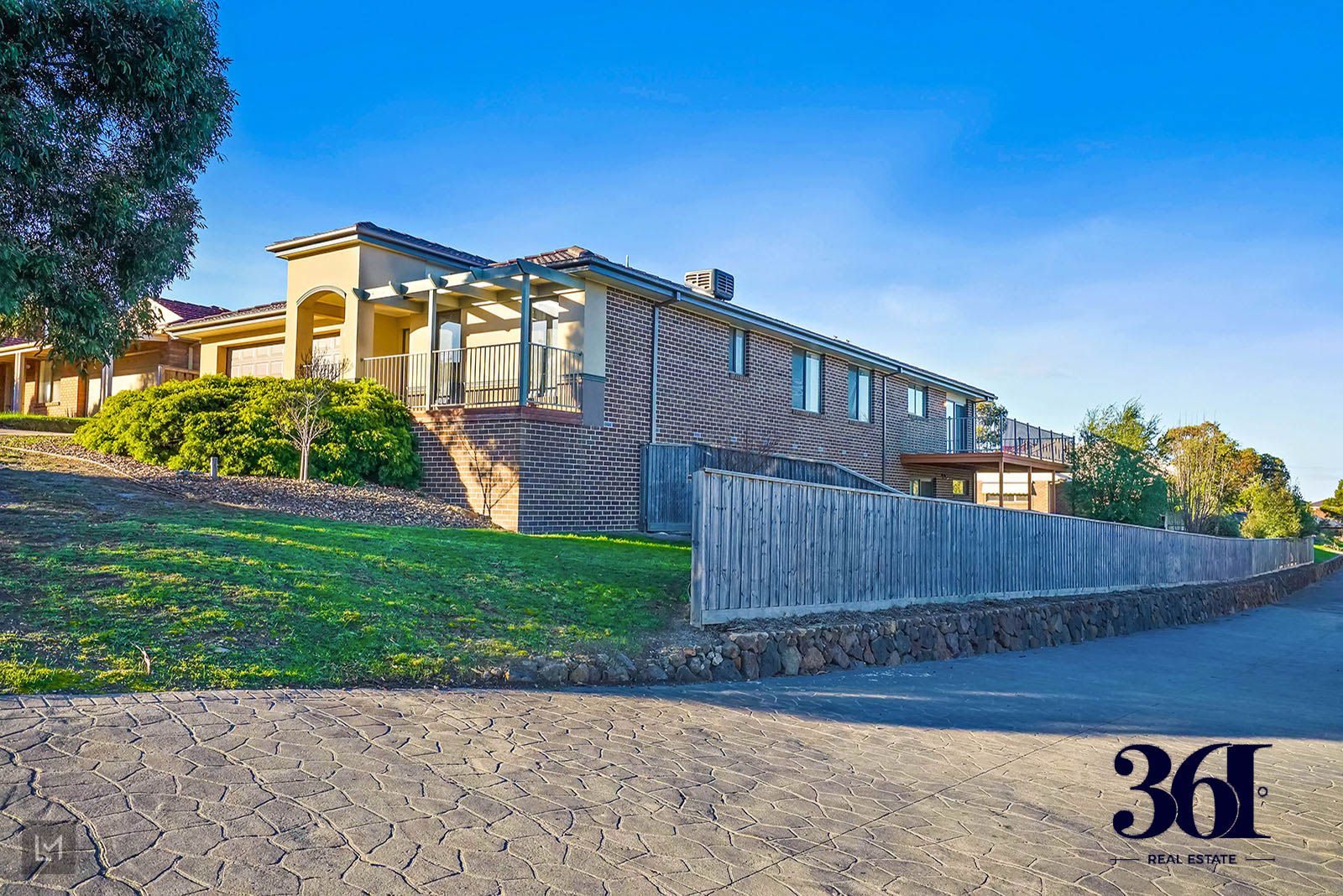 4 Windsor Rise, Sunbury VIC 3429, Image 2