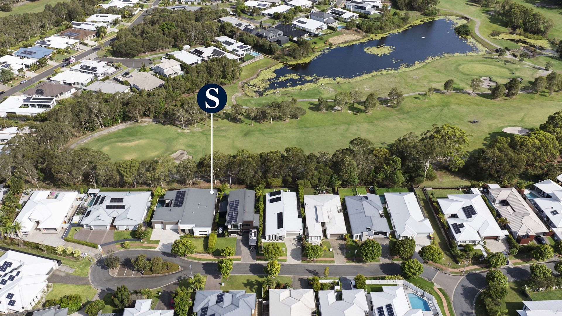 4 bedrooms House in 12 Crenshaw Place PEREGIAN SPRINGS QLD, 4573