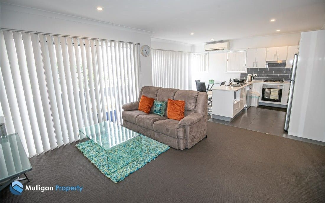 3./10 Churnwood Drive, Fletcher NSW 2287, Image 1