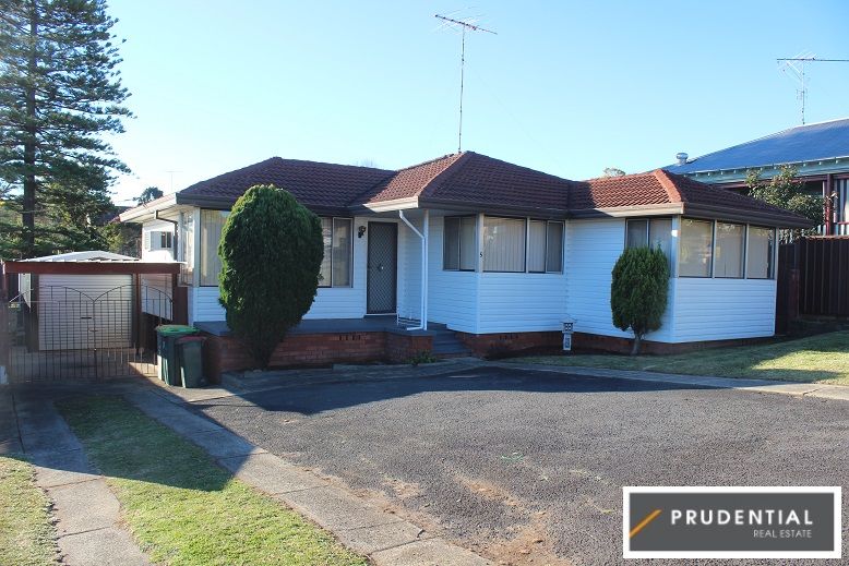 5 Mowatt Street, Narellan NSW 2567, Image 0