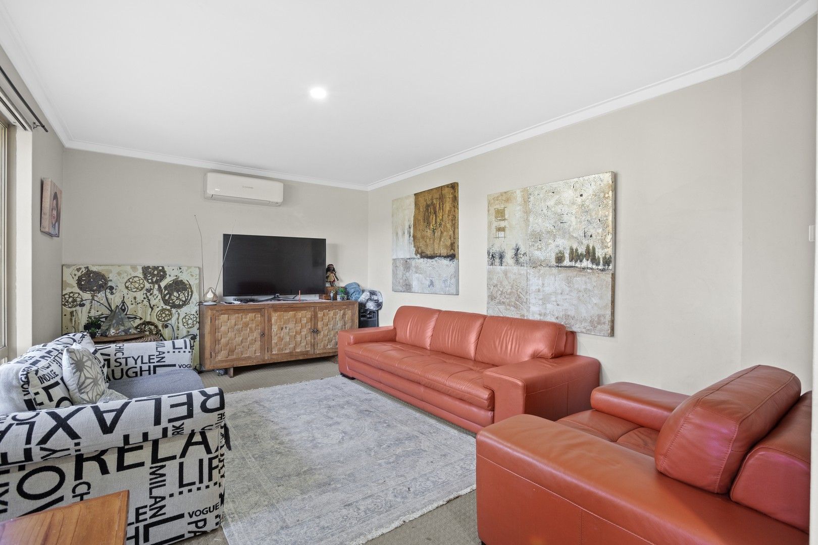 4 bedrooms House in 17 Quarram Way GOSNELLS WA, 6110