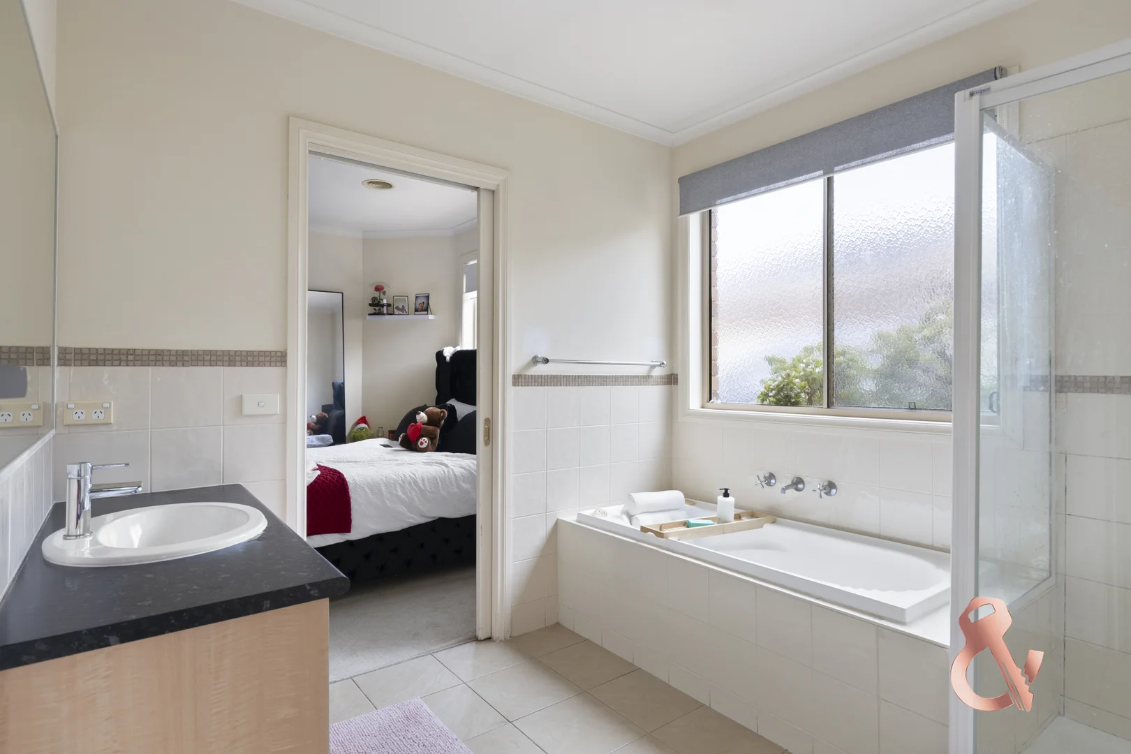 Additional image 6 of 2/128 Centenary Drive, Mill Park VIC 3082