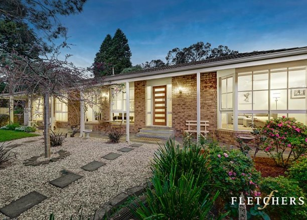 84 Narr-Maen Drive, Croydon Hills VIC 3136