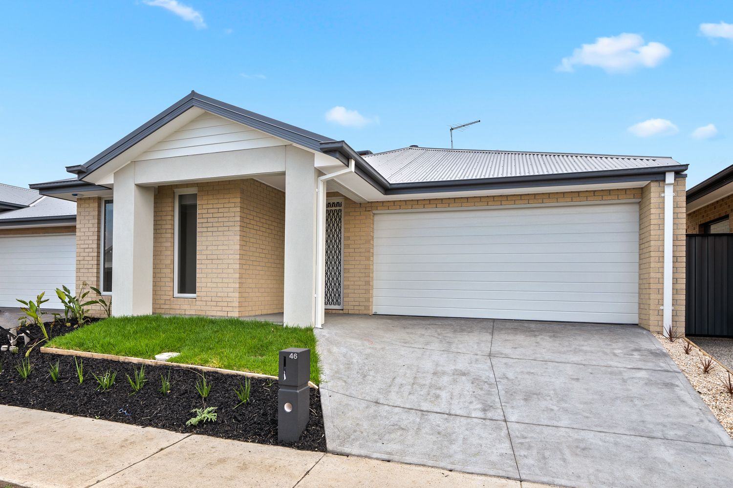 4 bedrooms House in 46 Fenska Street KALKALLO VIC, 3064
