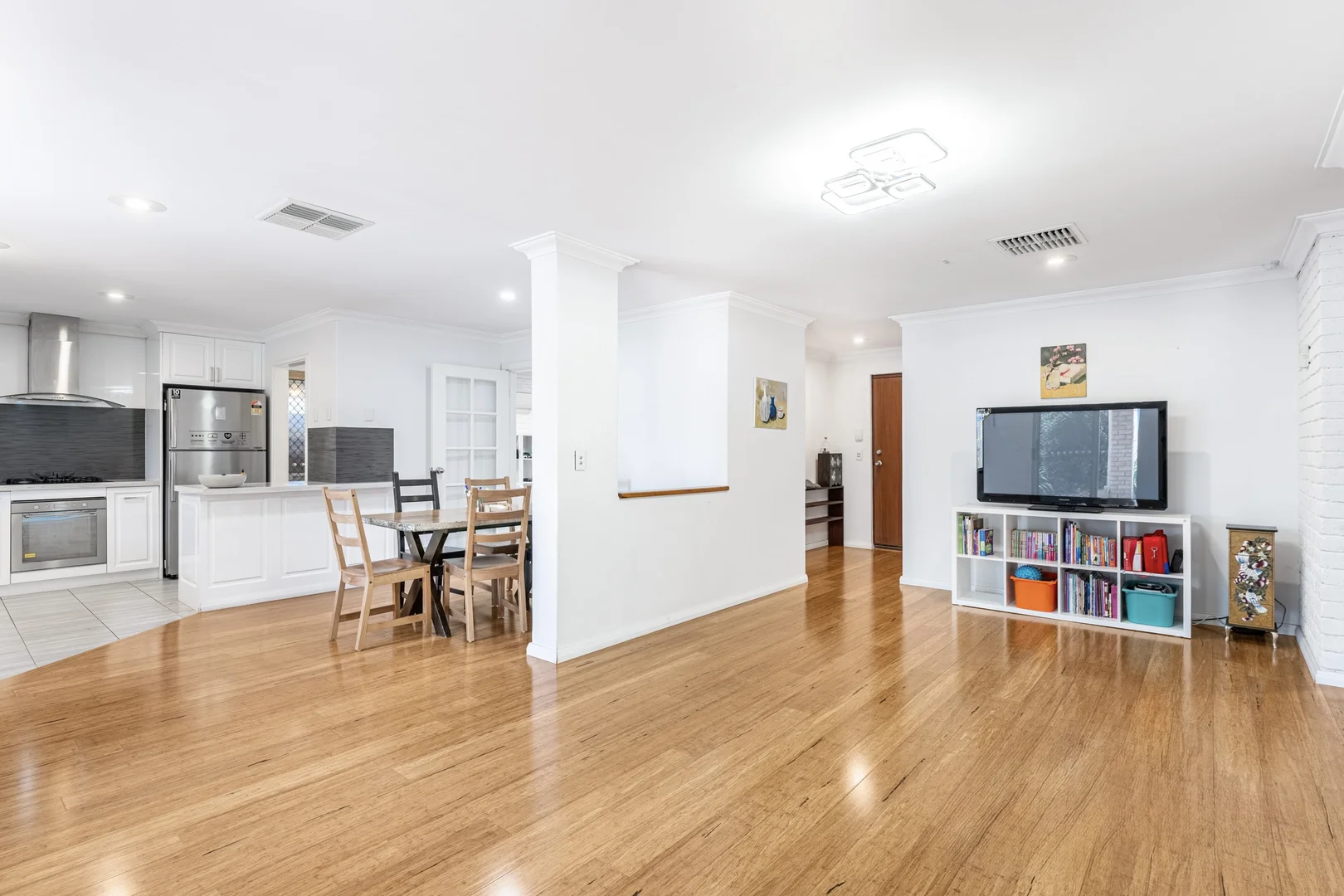 Additional image 3 of 163 Rostrata Avenue, Willetton WA 6155