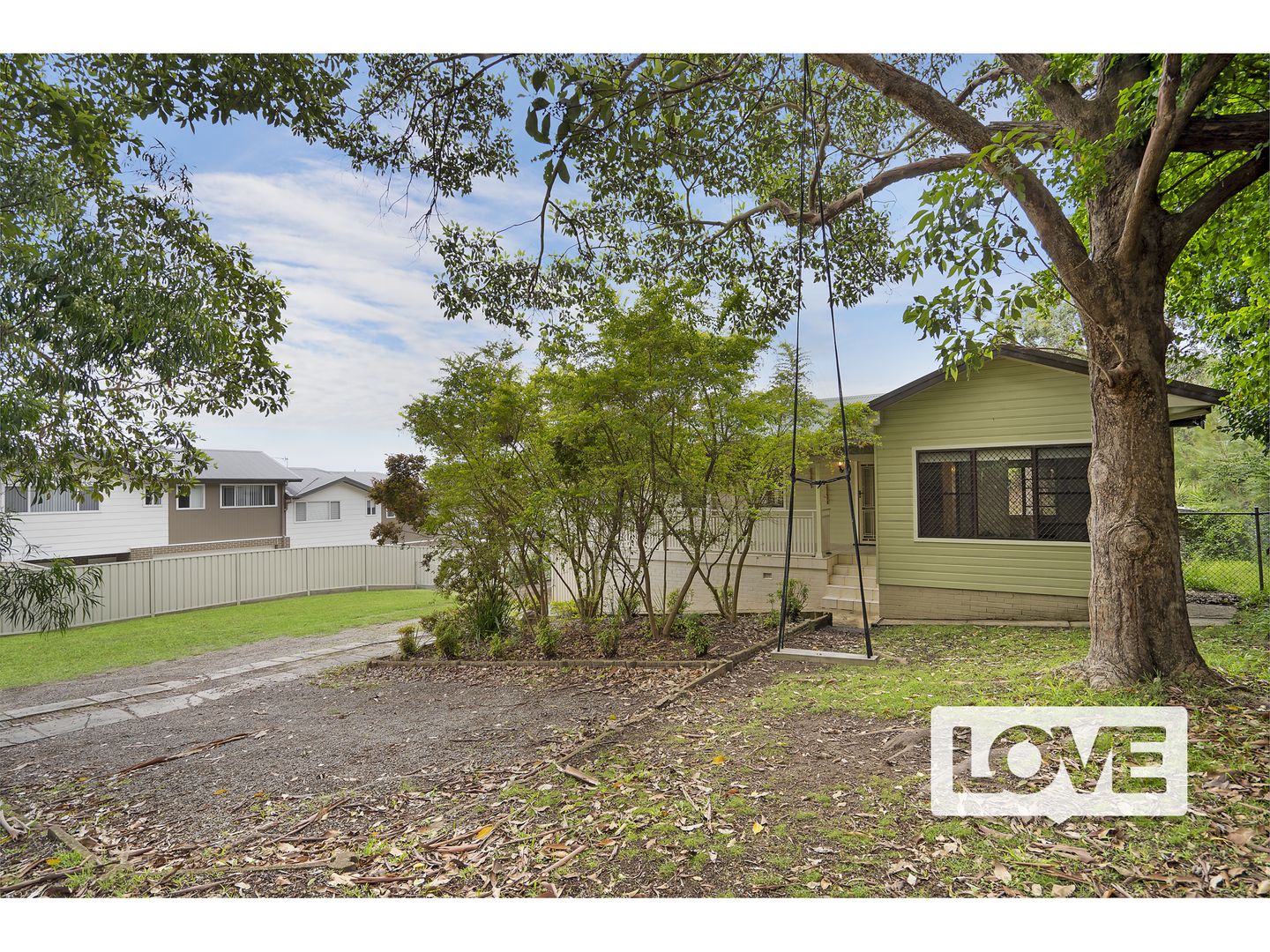 30 Cowmeadow Road, Mount Hutton Property History & Address Research