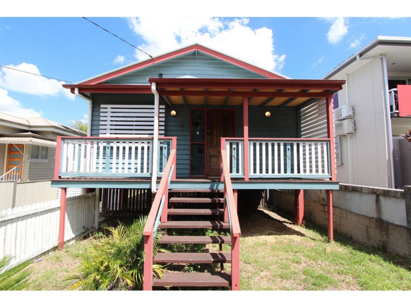 4 bedrooms House in 21 Frederick Street ANNERLEY QLD, 4103