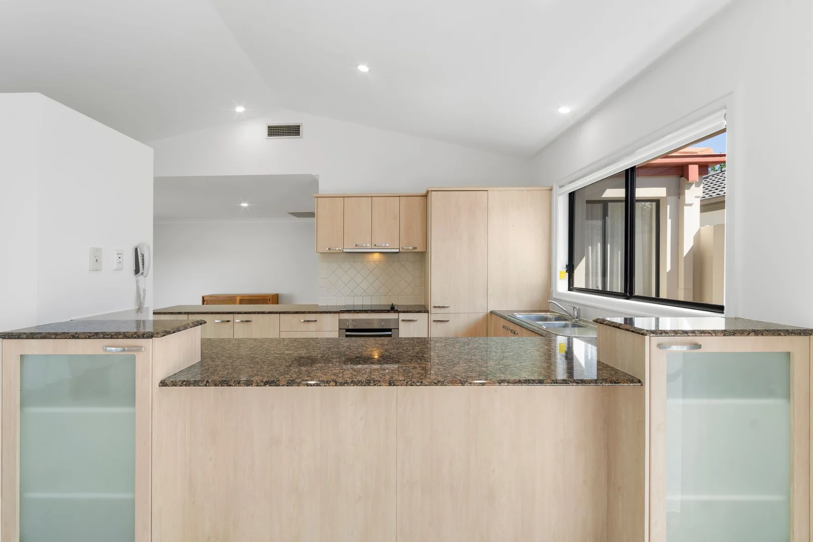 Additional image 8 of 2017 Gracemere Gardens Court, Hope Island QLD 4212