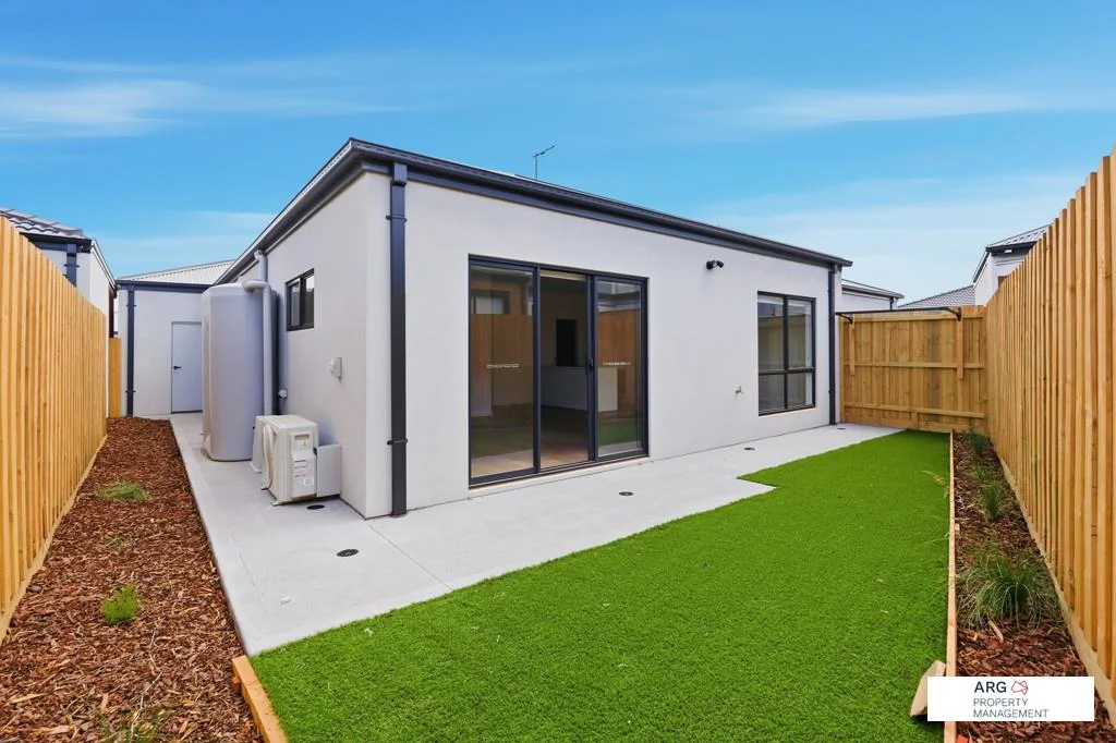 Additional image 9 of 6 Nectarine Street, Thornhill Park VIC 3335