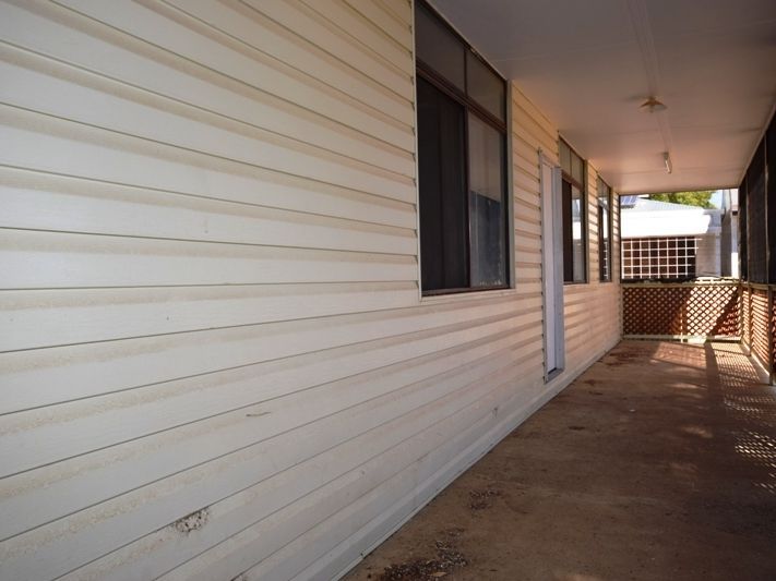 156 Cassowary Street, Longreach QLD 4730, Image 1