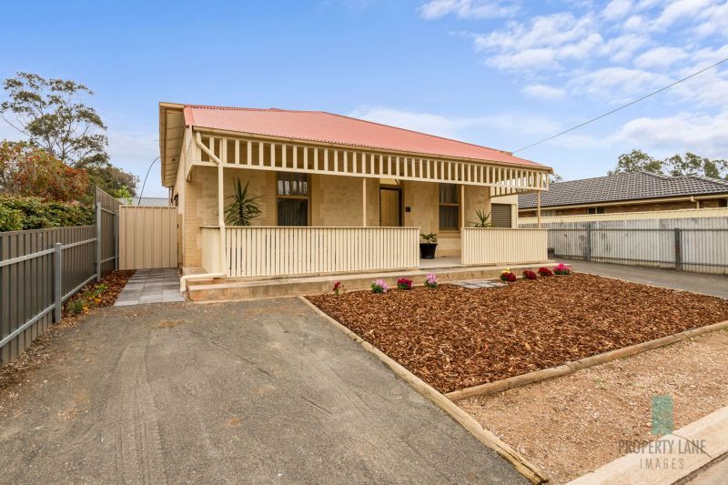 35 Brown Street, Willaston SA 5118, Image 2