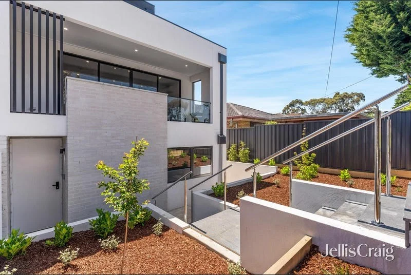 Additional image 8 of 2/251 Burwood Highway, Burwood East VIC 3151