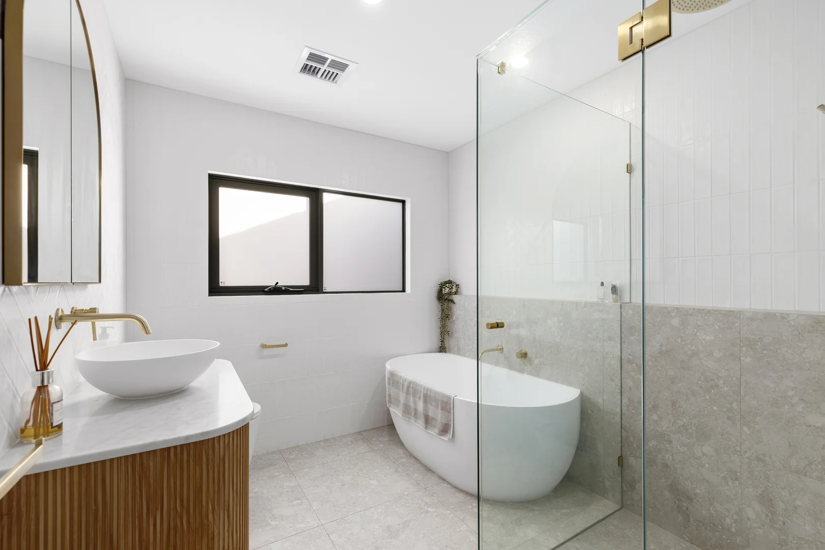 Additional image 10 of 21 Mernda Parade, Belmont VIC 3216