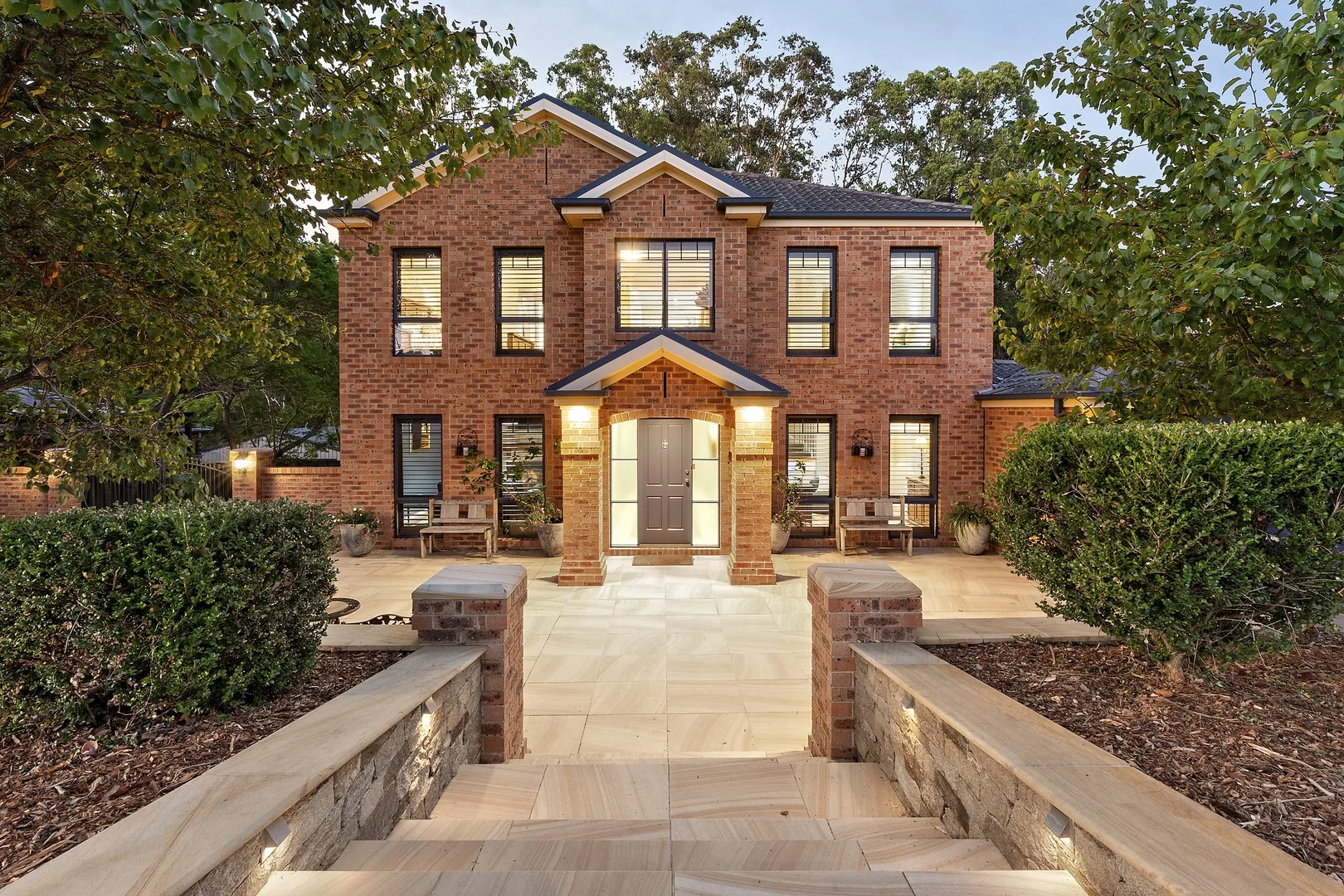 18 Amber Grove, Bolwarra Heights NSW 2320