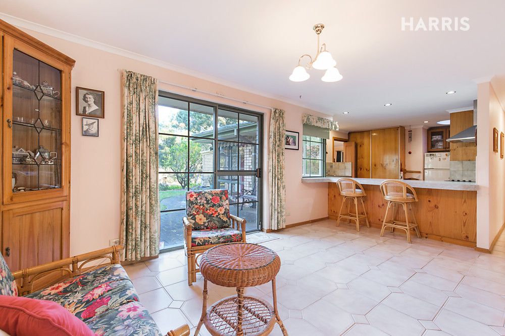 7 Rankeys Hill Road, Hawthorndene SA 5051, Image 2