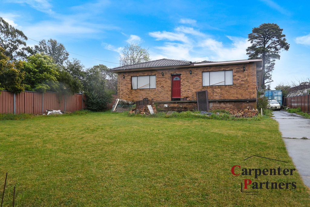 10 Bertha Street, Hill Top NSW 2575, Image 0