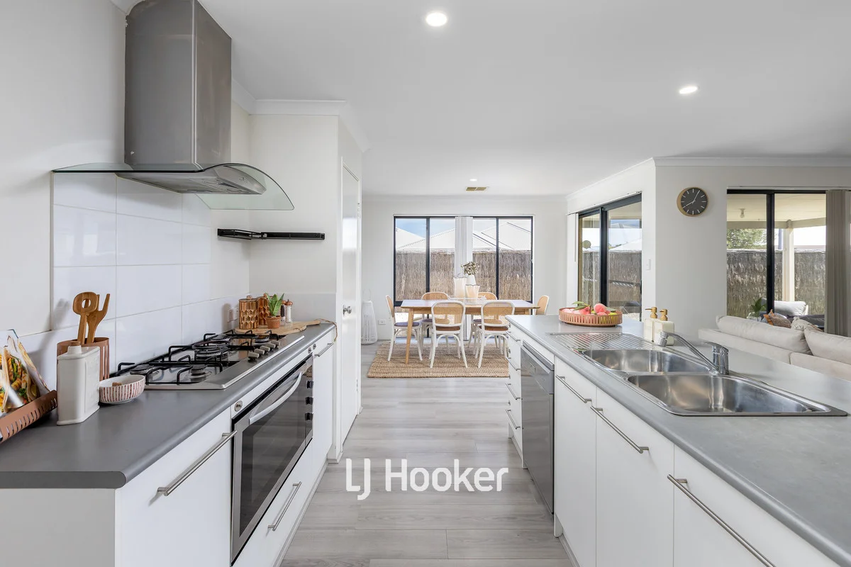 Additional image 5 of 58 Crystal Bend, Dalyellup WA 6230