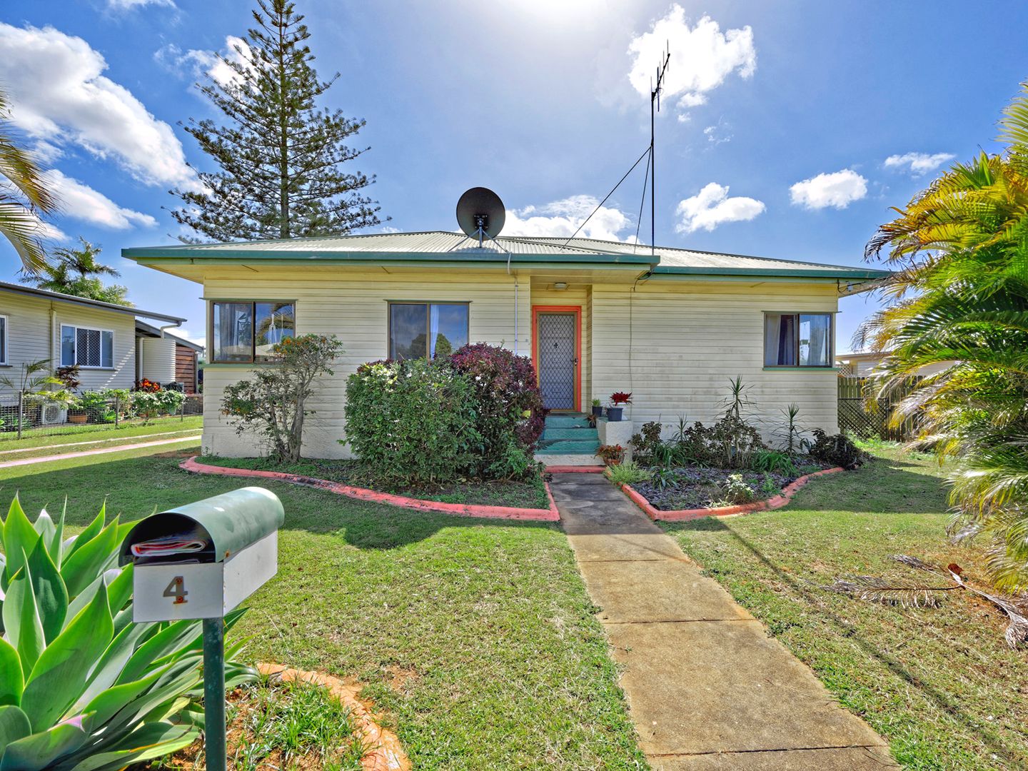 4 Alamein Street, Svensson Heights QLD 4670, Image 0