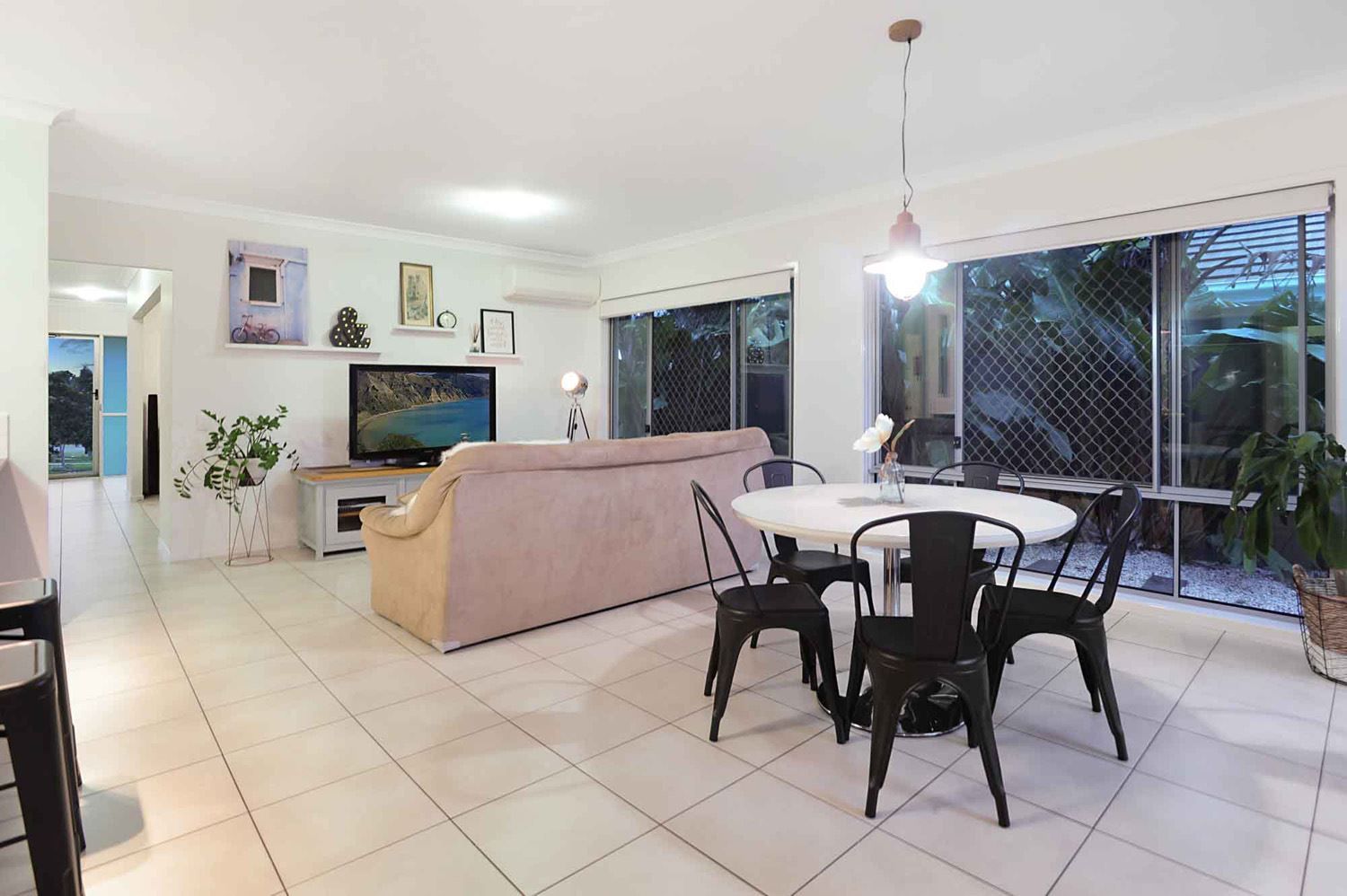 10 Silvabank Court, Warner QLD 4500, Image 1