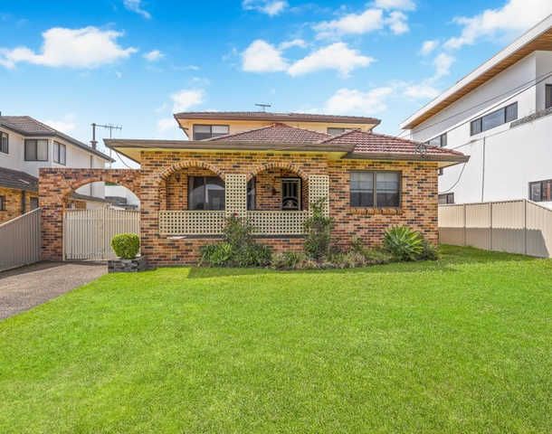 16 David Avenue, Caringbah South NSW 2229