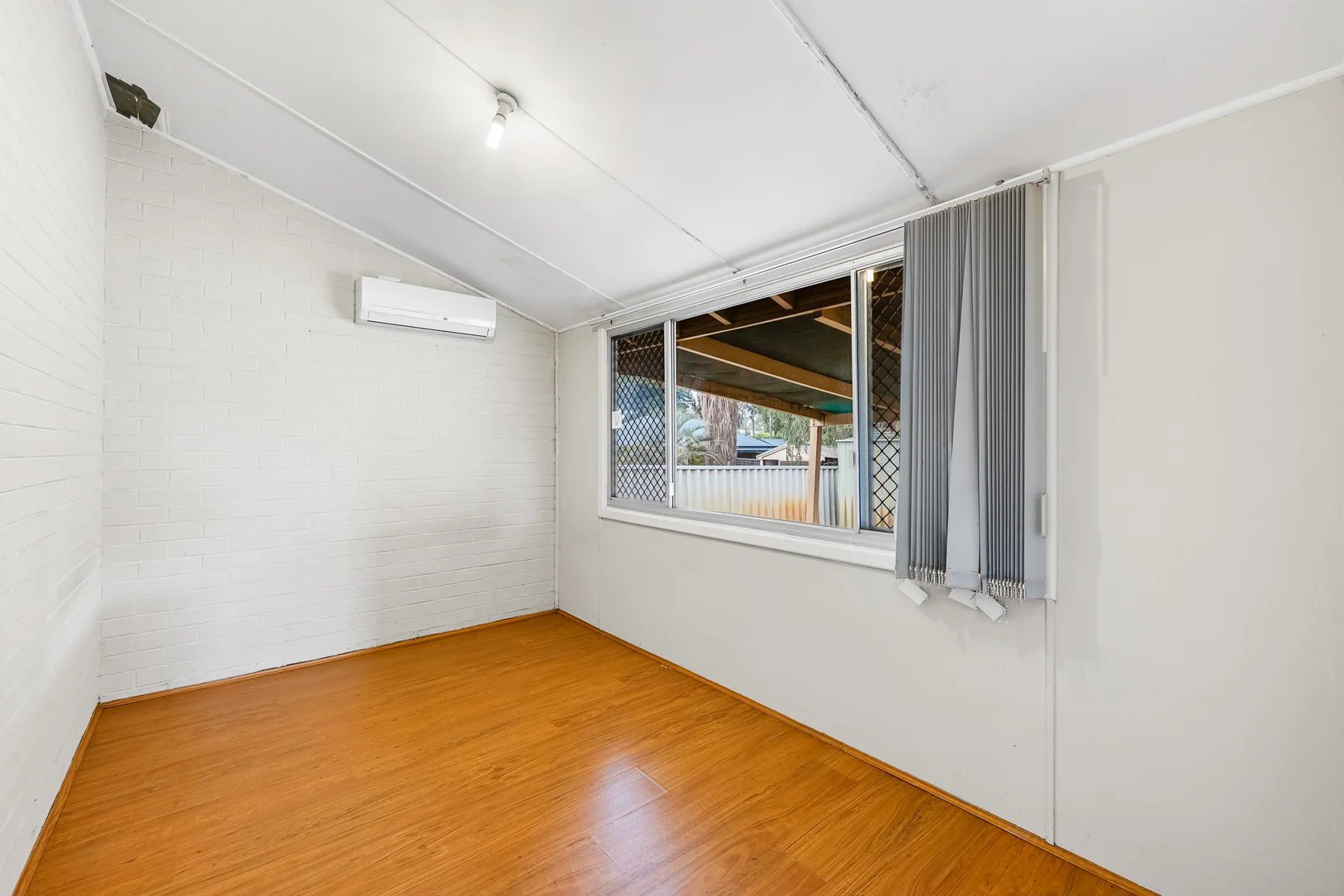 Additional image 25 of 203 Gabriel Street, Cloverdale WA 6105