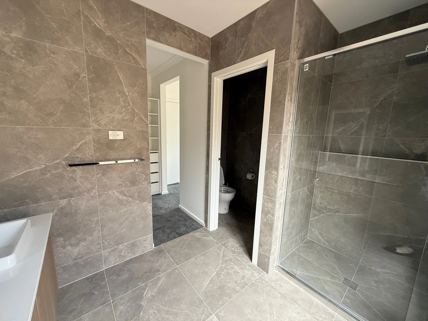 Additional image 12 of 5 Hart Crescent, Brookfield VIC 3338