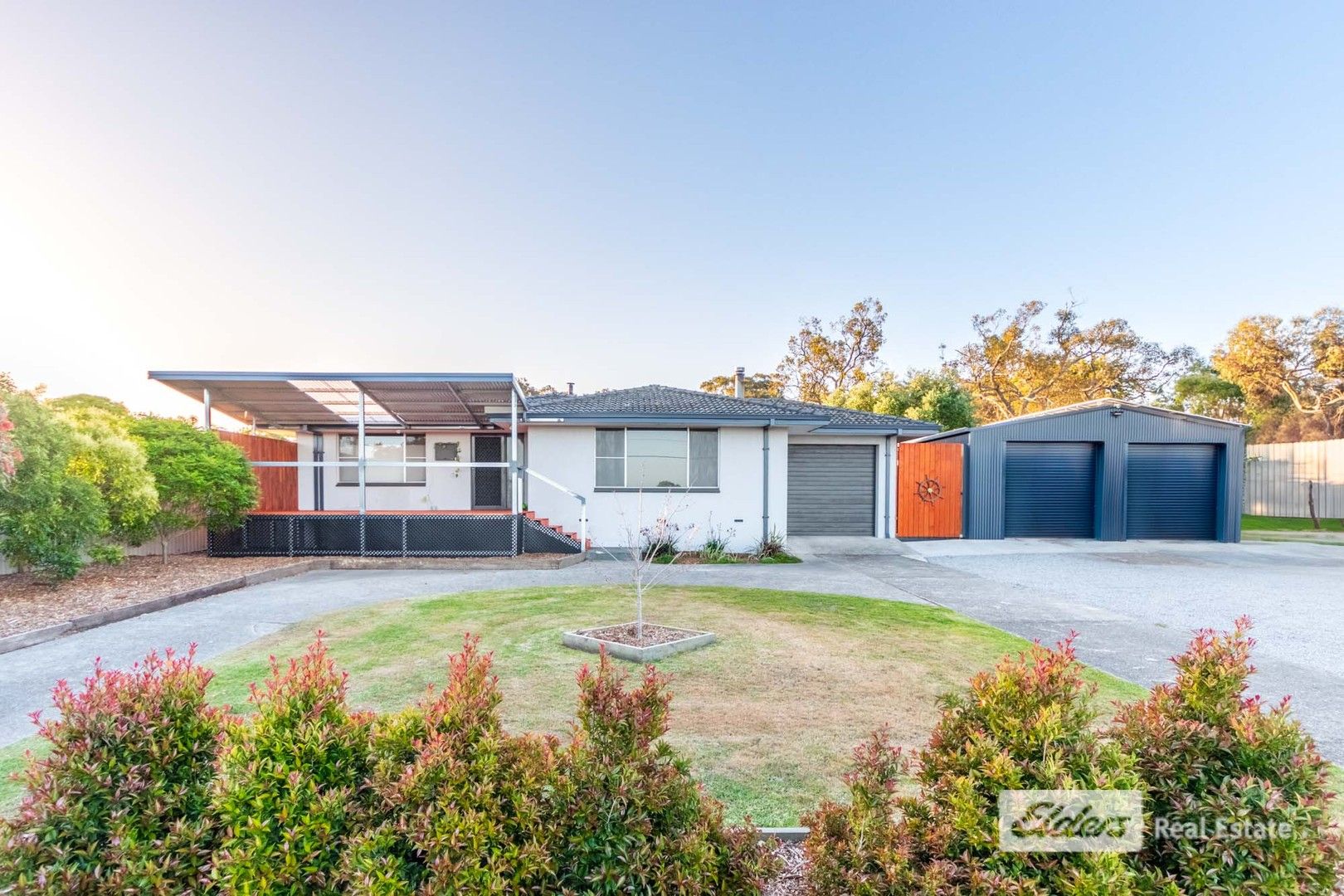 3 bedrooms House in 483 Lower King Road LOWER KING WA, 6330
