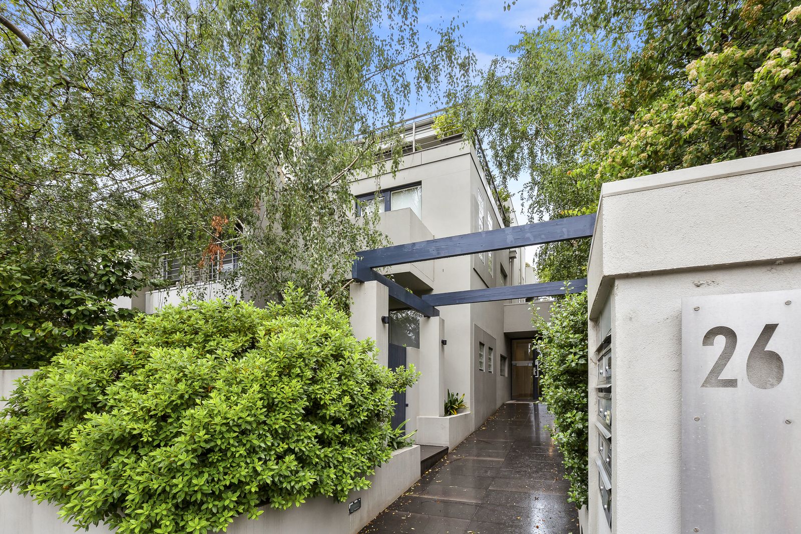 2/26 Tintern Avenue, Toorak Property History & Address Research Domain