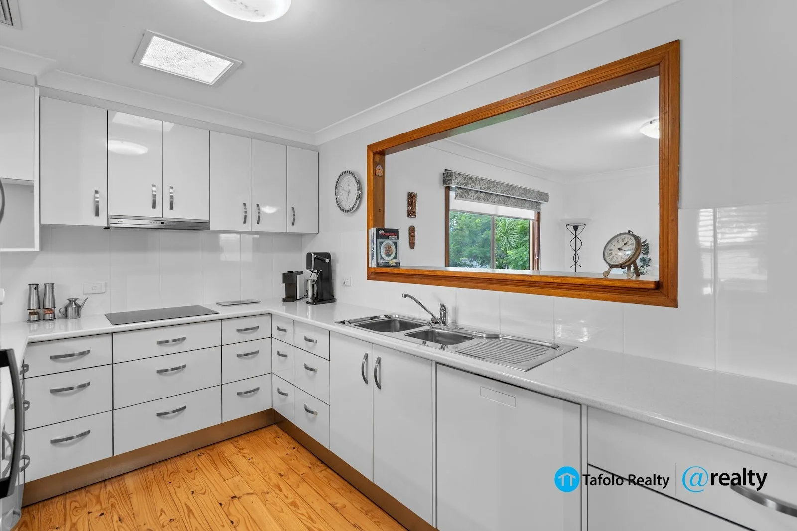 Additional image 9 of 4 Seabreeze Court, Ormiston QLD 4160