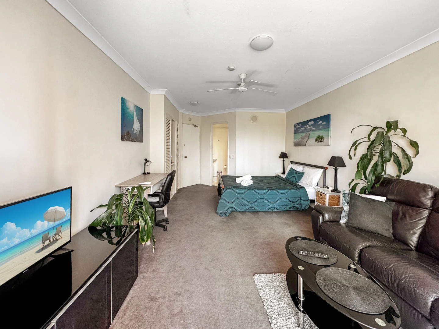 Additional image 2 of 316b/1-8 Paradise Island, Surfers Paradise QLD 4217