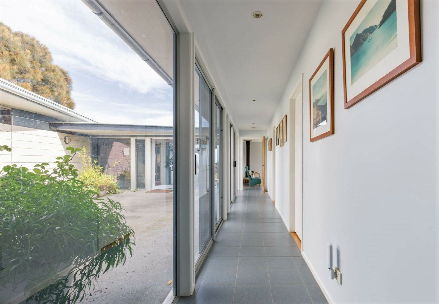 47 Oyster Bay Court, Coles Bay TAS 7215, Image 2