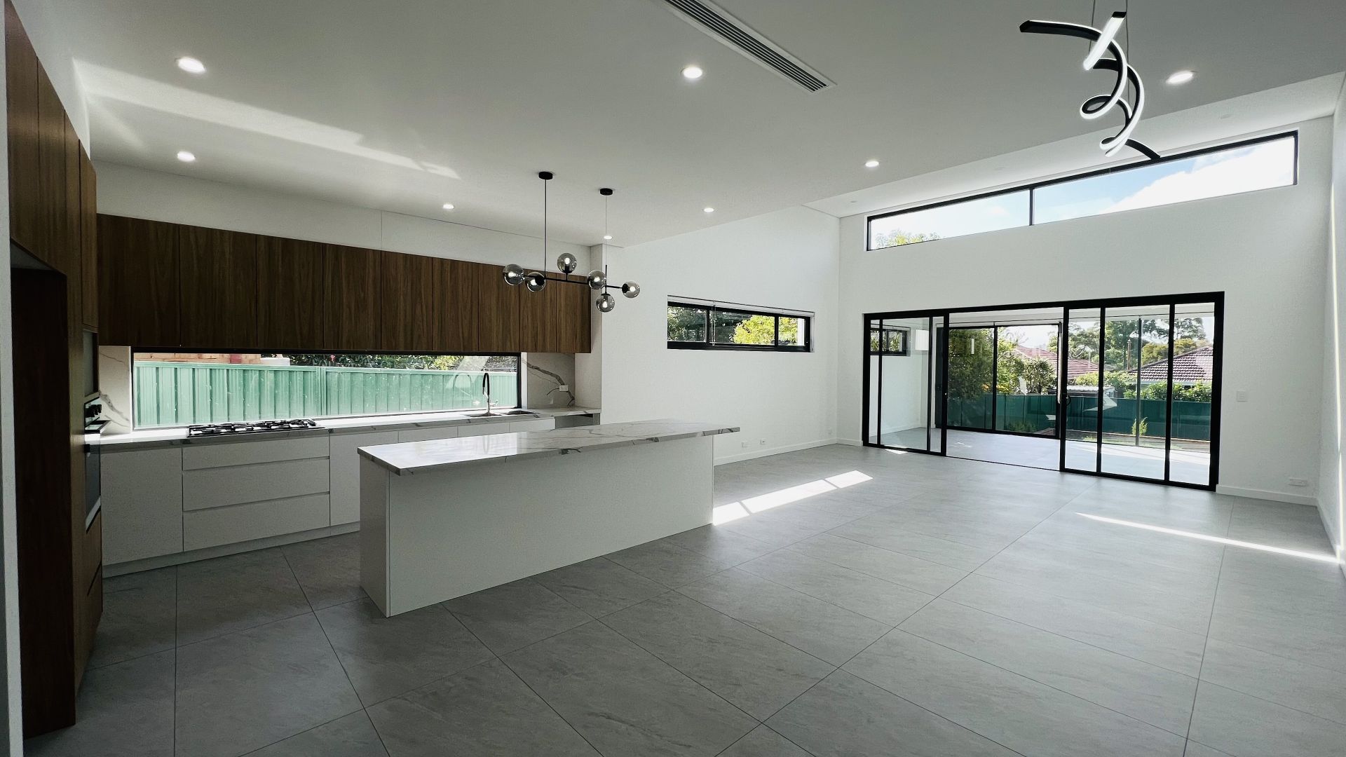 Beverly Hills NSW 2209 5 beds duplex for Rent, Deposit Taken