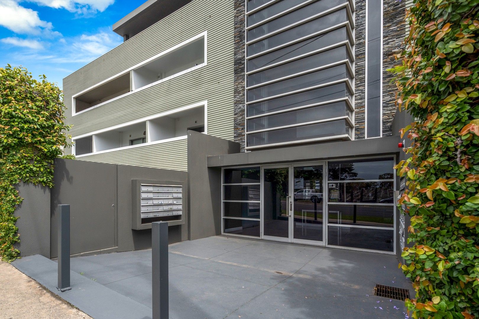 2 bedrooms Apartment / Unit / Flat in 1/777 Bell Street PRESTON VIC, 3072