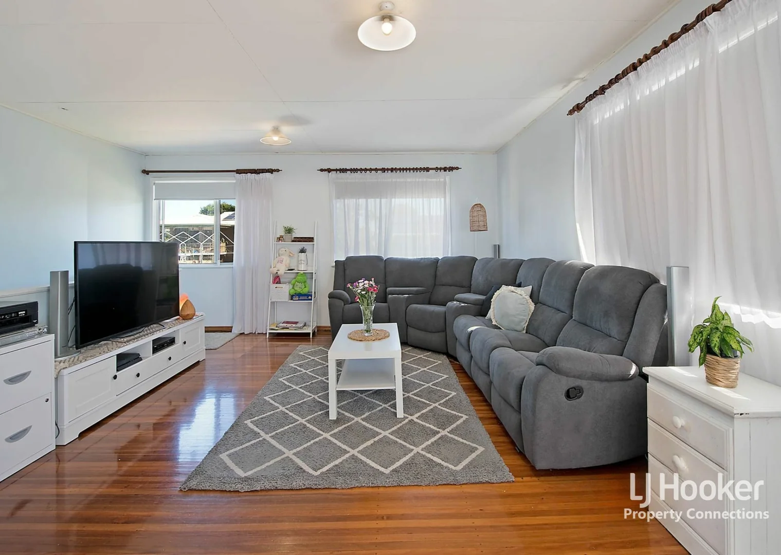 Additional image 3 of 24 Mark Street, Kallangur QLD 4503