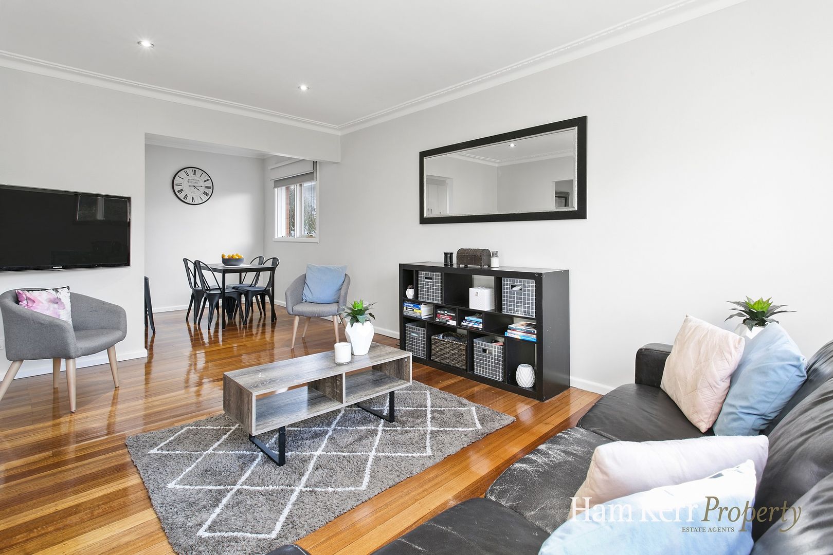1/6 Laxdale Road, Camberwell VIC 3124, Image 2