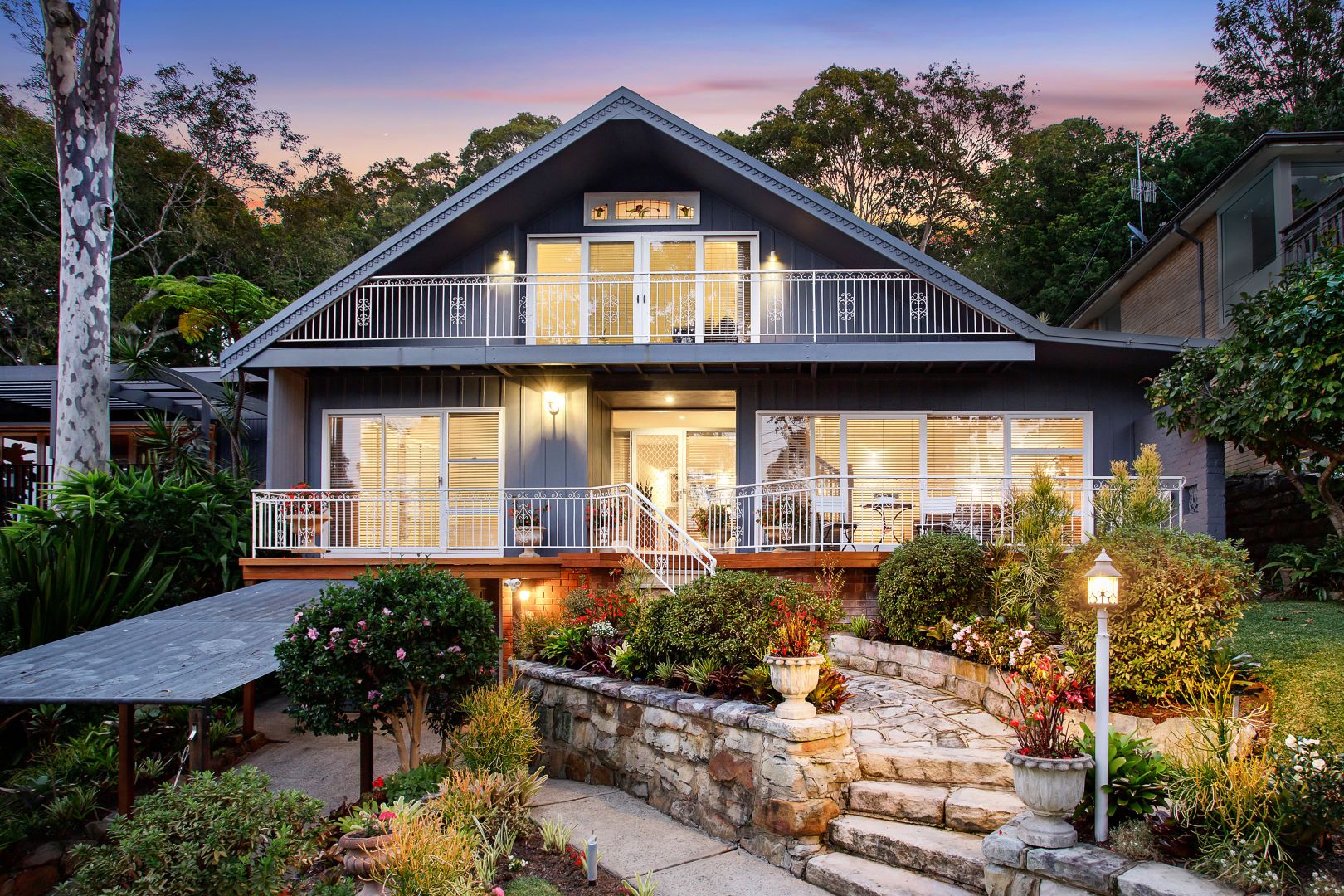 59 Kevin Avenue, Avalon Beach Property History & Address Research