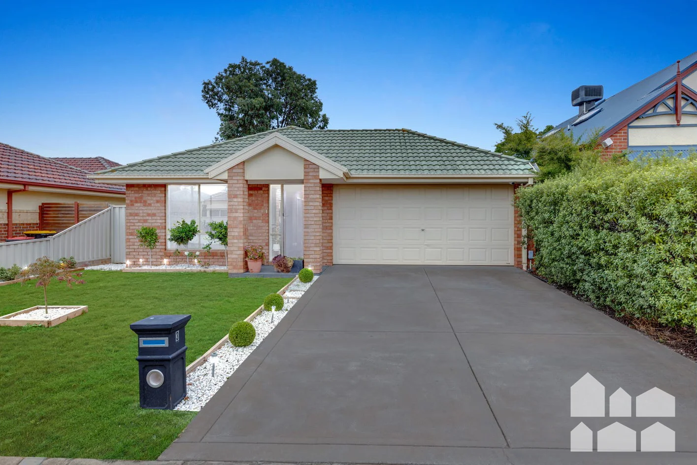 3 Haslam Lane, Caroline Springs VIC 3023