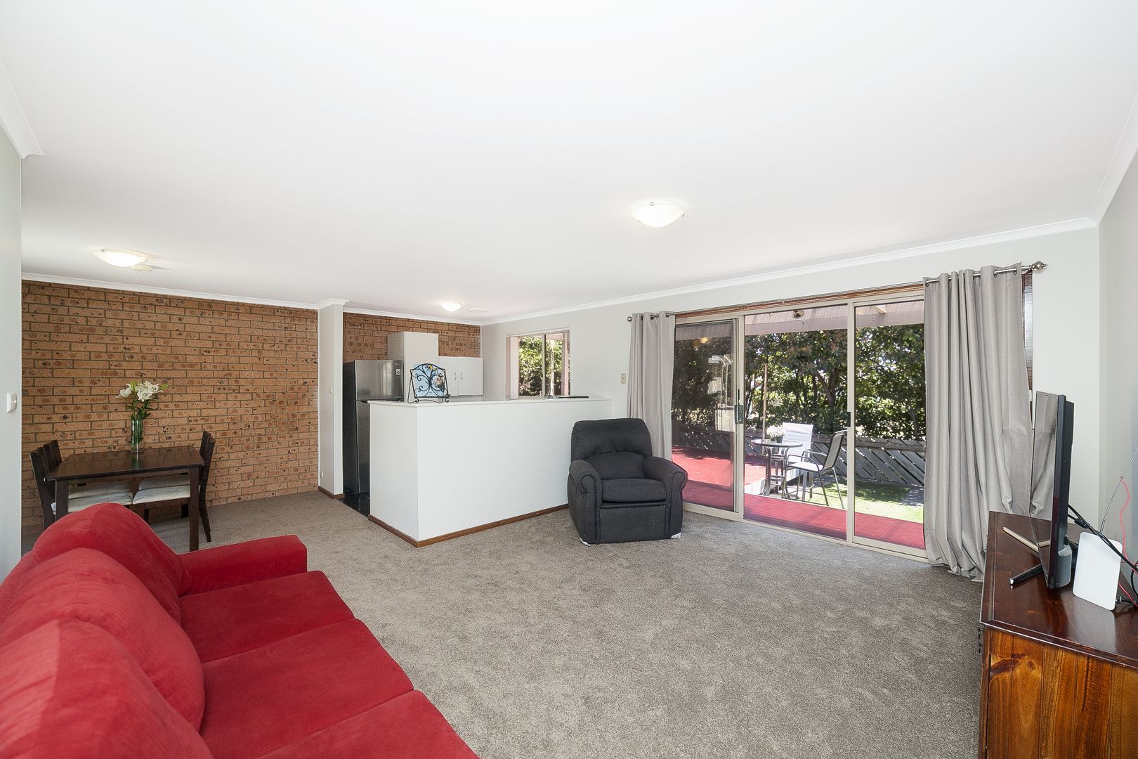 7/23 Elm Way, Jerrabomberra NSW 2619, Image 2