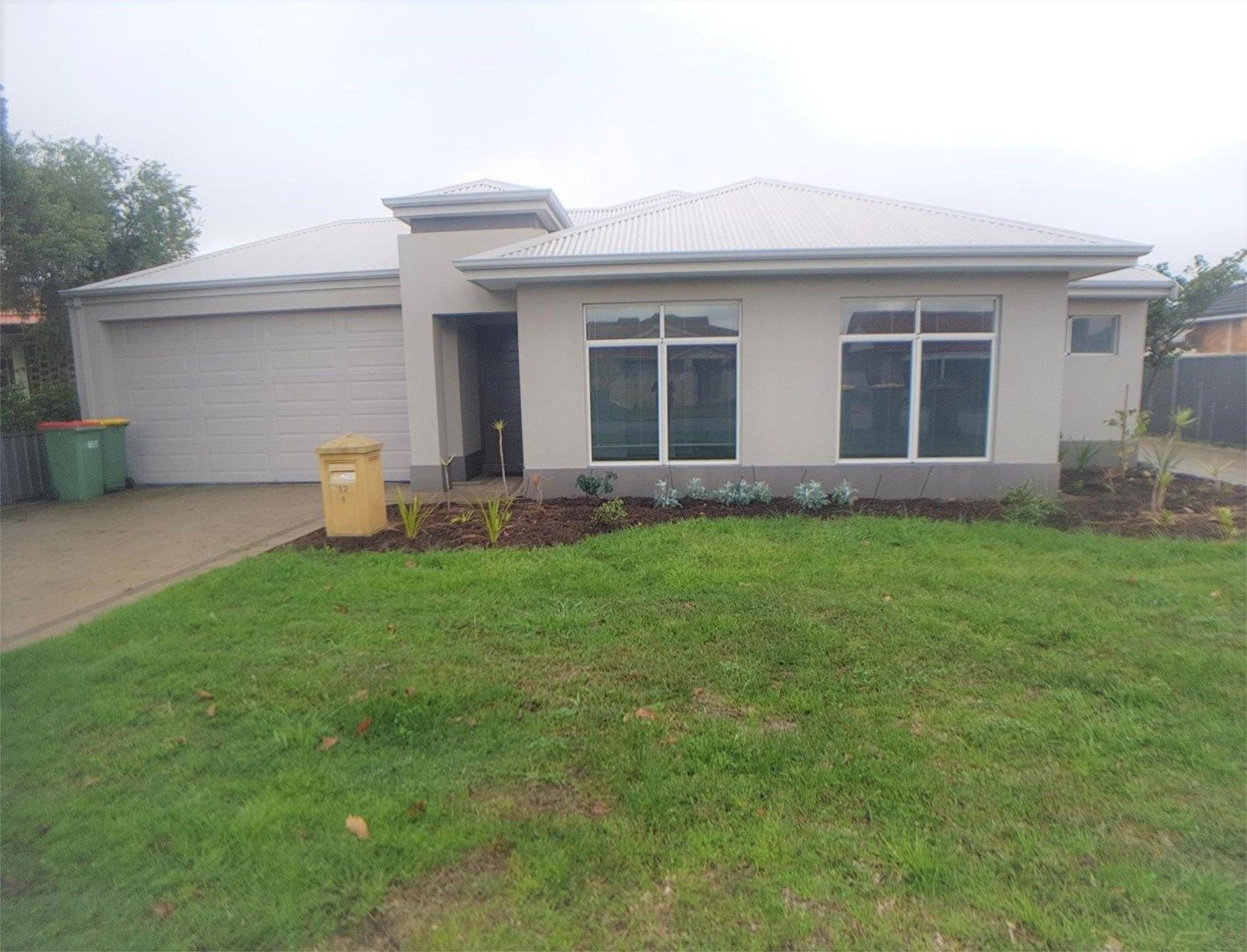 3 bedrooms House in 1/12 Mansell Street MORLEY WA, 6062