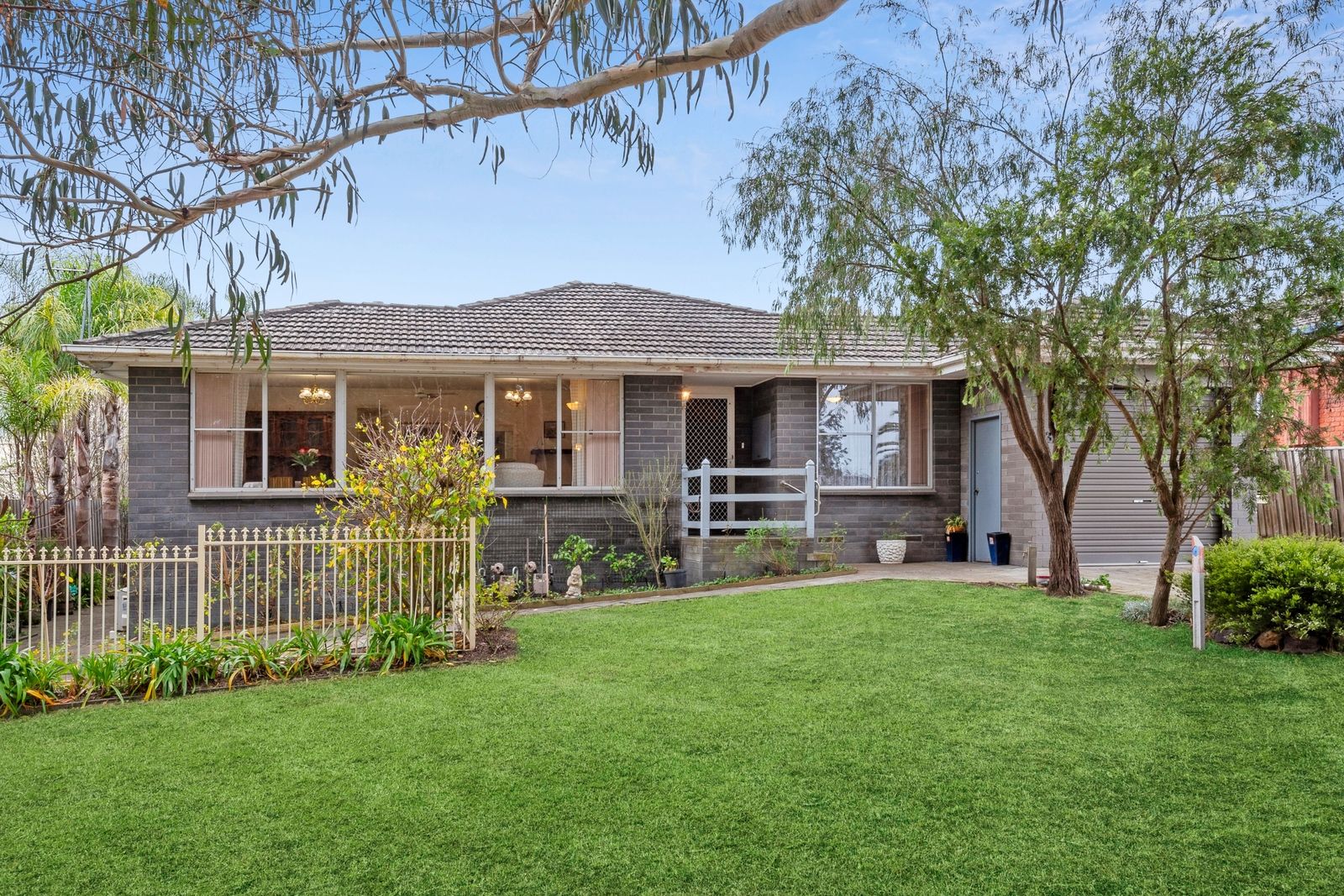 1/34 Ballater Avenue, Newtown VIC 3220, Image 1