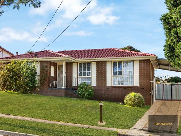 9 Prospect Hill Crescent, Dandenong North VIC 3175